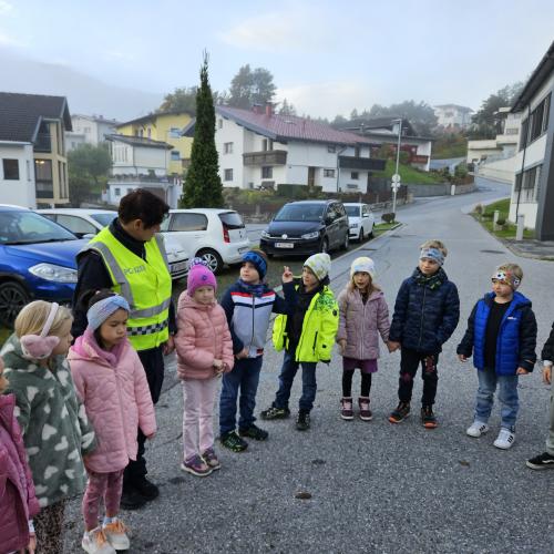 Polizei 9