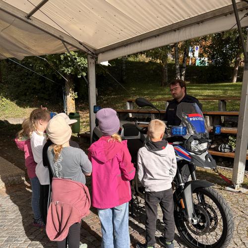 Polizei 