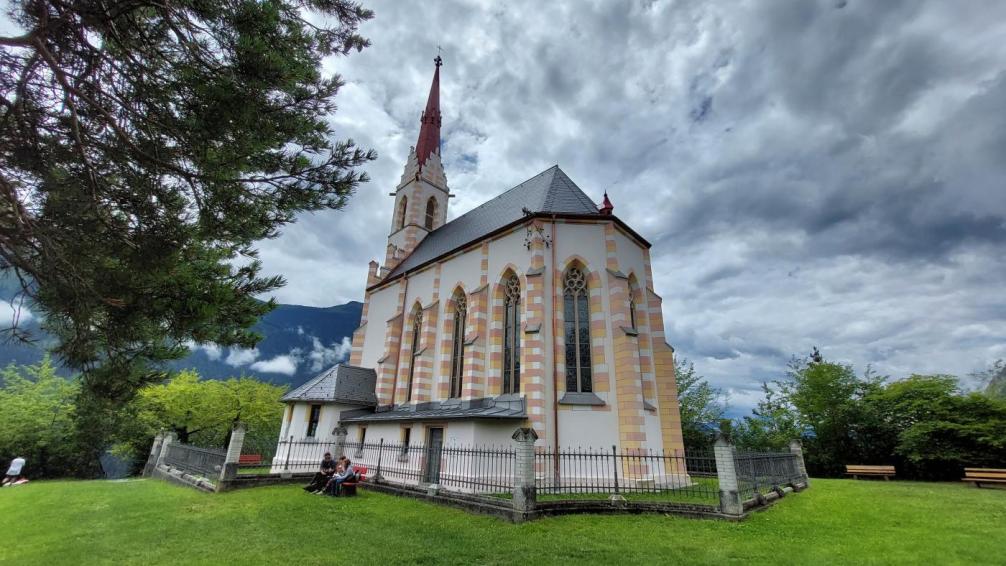 Locherboden 1